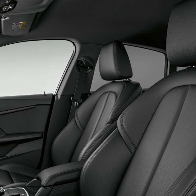 Sport seats Anthracite BMW 2 Series Gran Coupé Model Sport Line Sport seats Anthracite BMW 2 Series Gran Coupé Model Sport Line Melbourne Red F44 interior