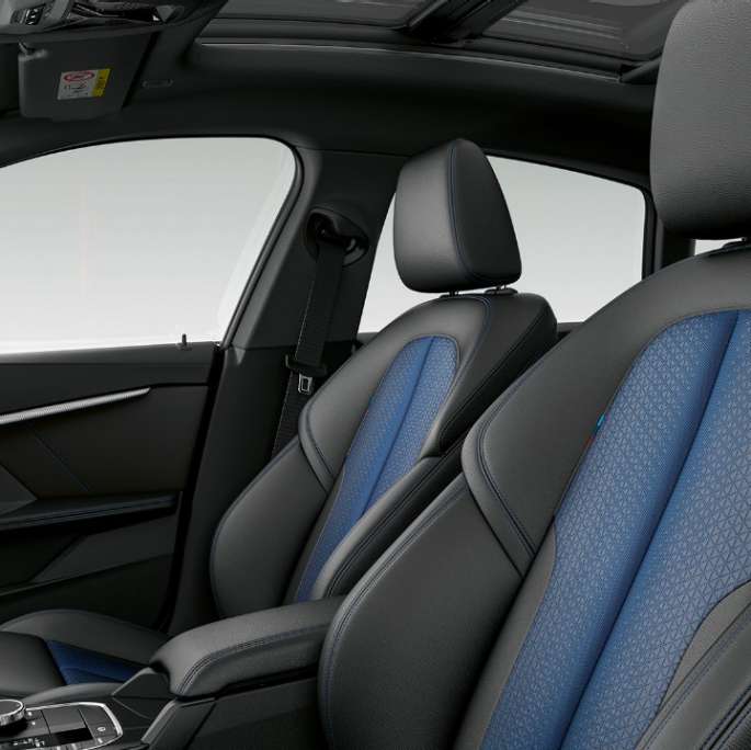 Sports seats in 'Trigon' Sensatec Black BMW 2 Series Gran Coupé Model M Sport Sports seats in 'Trigon' Sensatec Black BMW 2 Series Gran Coupé Model M Sport F44 interior
