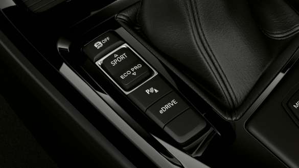 eDrive modes BMW X1 xDrive25e F48 eDrive modes BMW X1 xDrive25e F48 2019 close-up eDrive switch interior