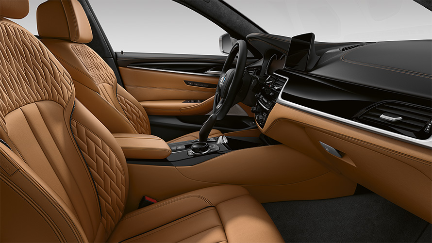 BMW 5 Series Sedan G30 Facelift 2020 interior in BMW Individual full leather 'Merino' | Caramel