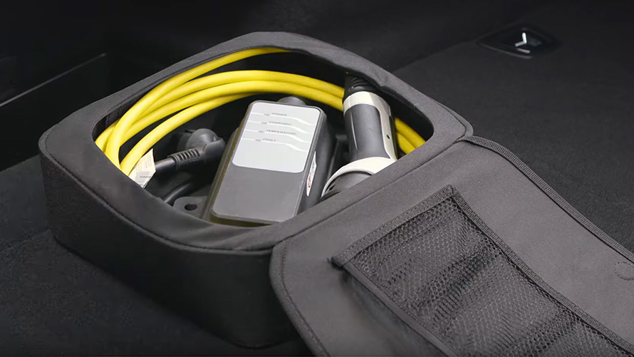 Charging accessories for BMW plug-in hybrid in bag BMW Charging accessories for BMW plug-in hybrid in bag close-up