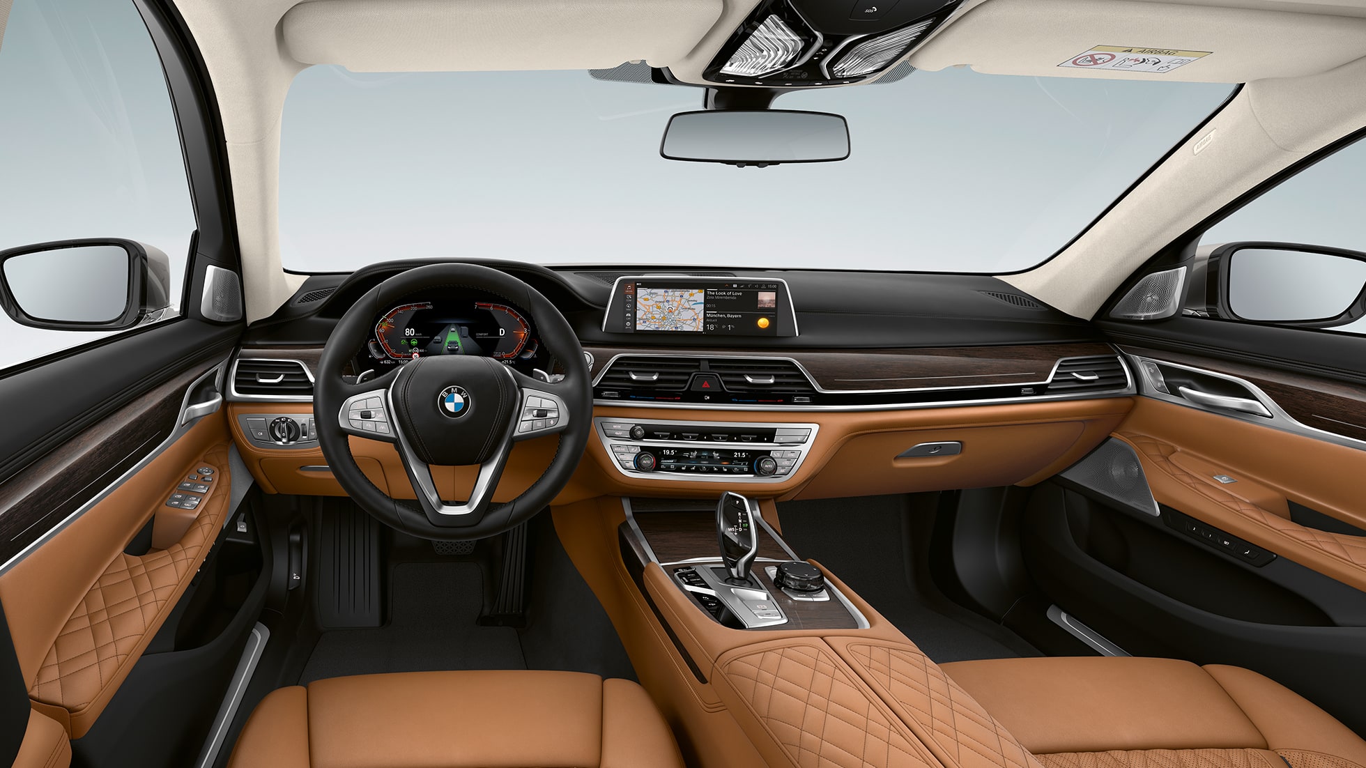 BMW 7 Series Sedan with Exterior Design Pure Excellence, three-quarter front view Grey BMW 7 Series Sedan with Exterior Design Pure Excellence in three-quarter front view