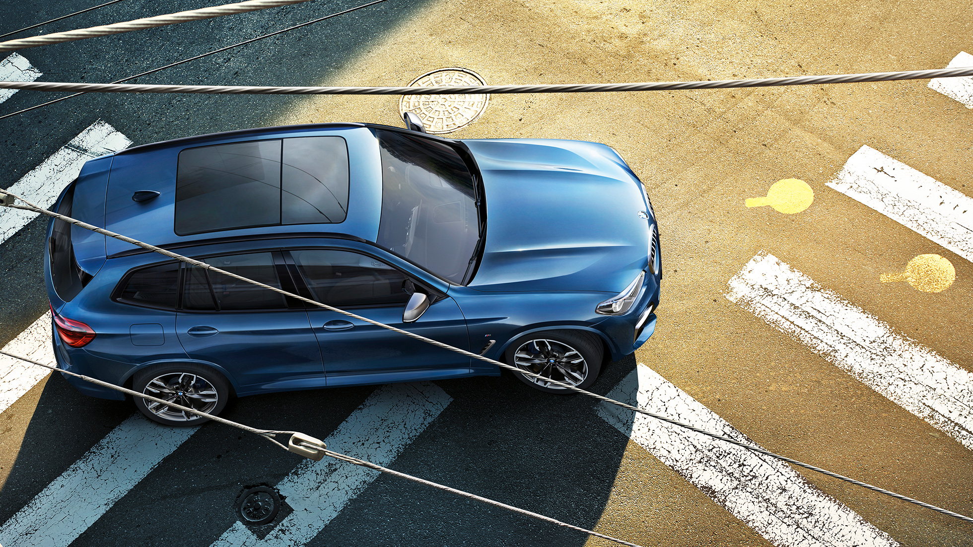 BMW X3 M40i bird's eye view roof and bonnet BMW X3 M40i bird's eye view roof and bonnet