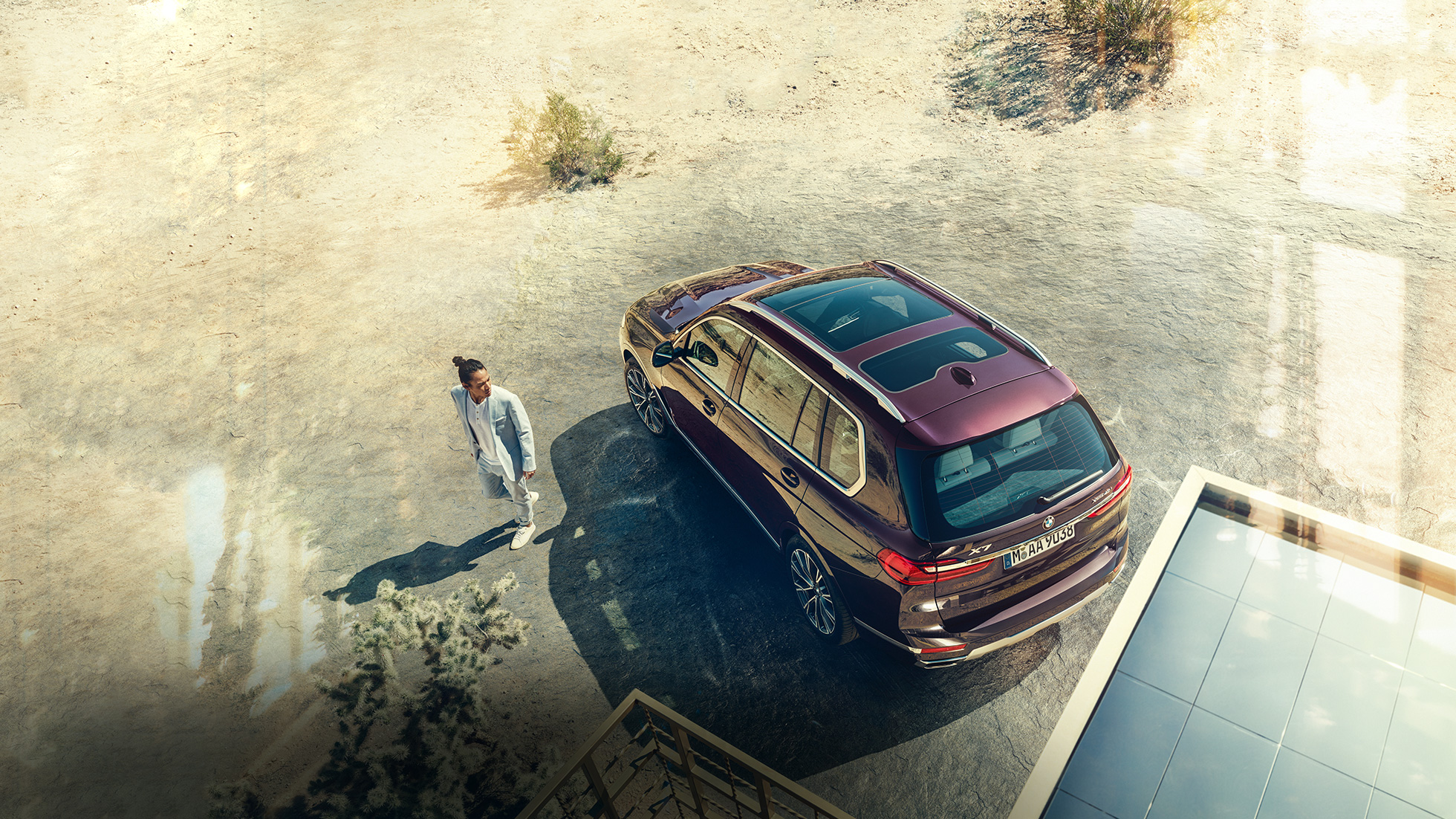 BMW Individual X7 xDrive40i, bird’s eye perspective BMW X7 in Ametrin metallic standing from the bird’s eye perspective, G07 2019